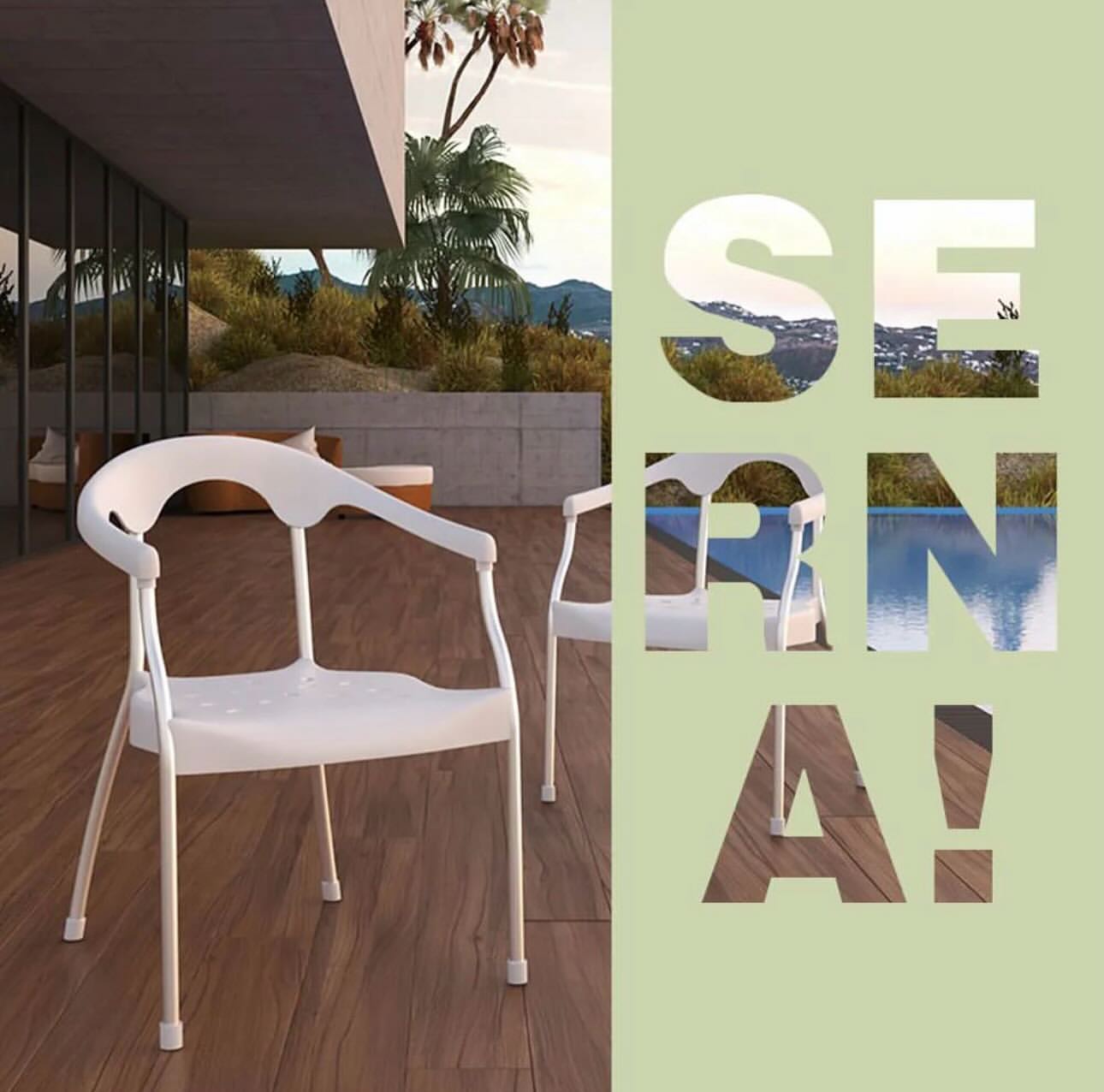 سرنا ، صندلی پلاستیکی با پایه آهنی مستحکم مشکی